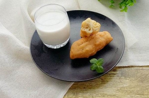哪款豆?jié){機(jī)好 美的新品磨盤(pán)豆?jié){機(jī)怎么樣