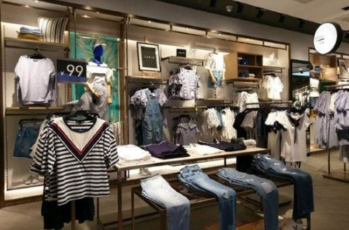 美邦官方旗艦店：美邦總裁周成建的先鋒營(yíng)銷(xiāo)解讀