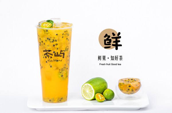 嶼藍灣鮮果茶舍得用好料，當(dāng)然出好茶