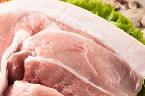 家佳康致力打造品質高端、安全放心、健康營養(yǎng)肉品