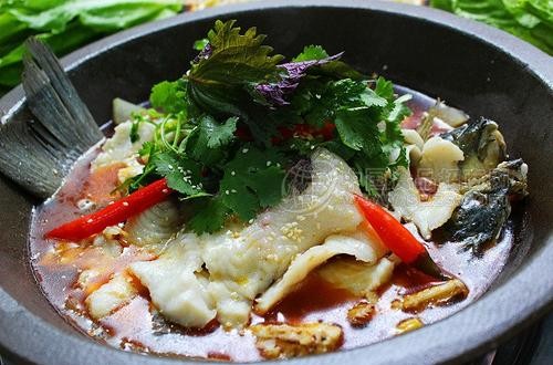 石鍋魚(yú)加盟哪家好 九門(mén)寨石鍋魚(yú)火鍋獲垂青