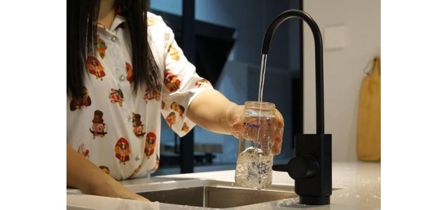 家用凈水器哪種好，如何選擇？?jī)羲魇裁磁谱雍茫?></a>
<span id=