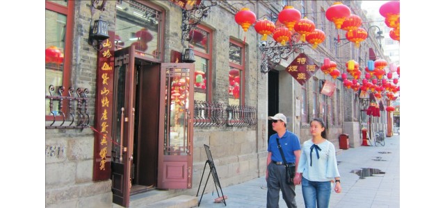 創(chuàng)建4A級(jí)景區(qū)，打造文化旅游新品牌——道外區(qū)，大力推進(jìn)中國巴洛克歷史文化街區(qū)建設(shè)